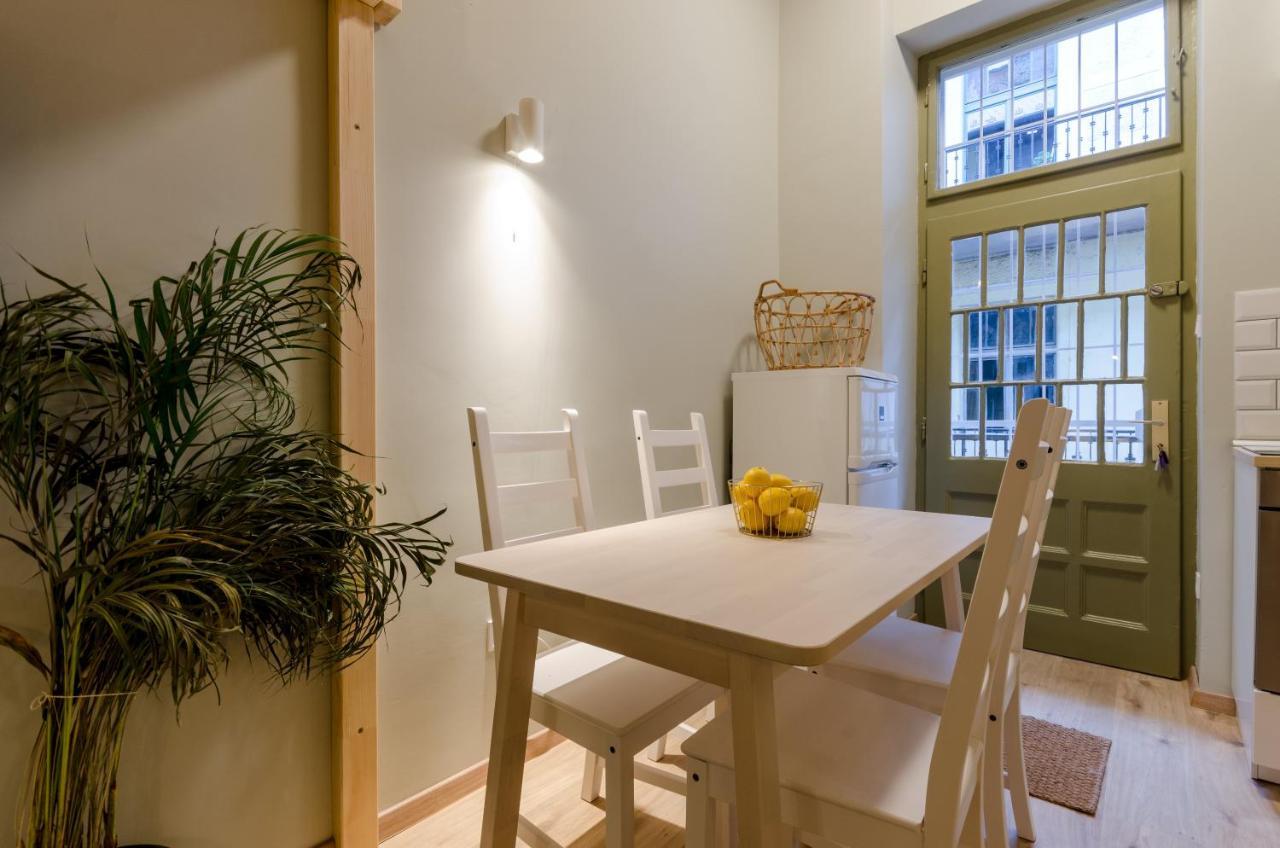 Cosy Studio In Party District Ak20S Budapest Bagian luar foto